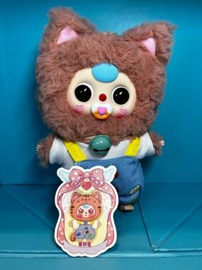 Cureplaneta - Baby Three - Kitten Wardrobe Vinyl Plush - Spring Meadow